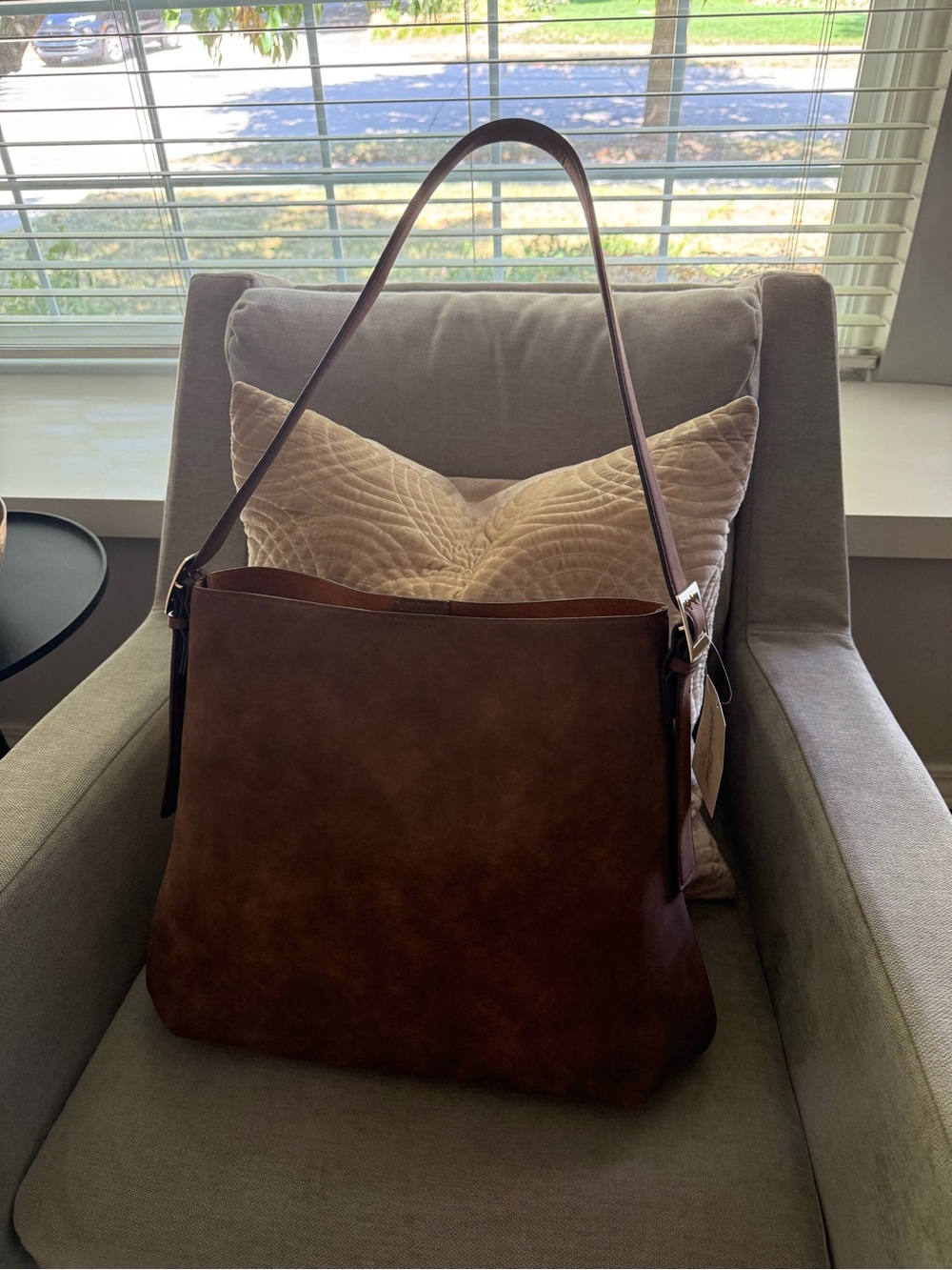 Universal Thread Classic Brown Suede Shoulder Bag